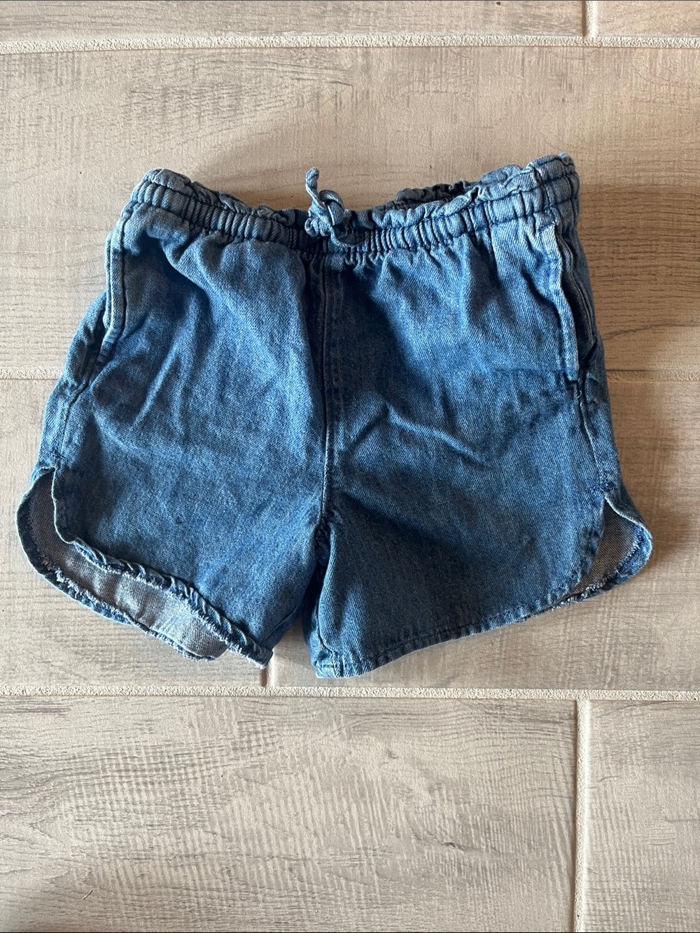 Old Navy Blue Denim Elastic-Waist Jean Shorts